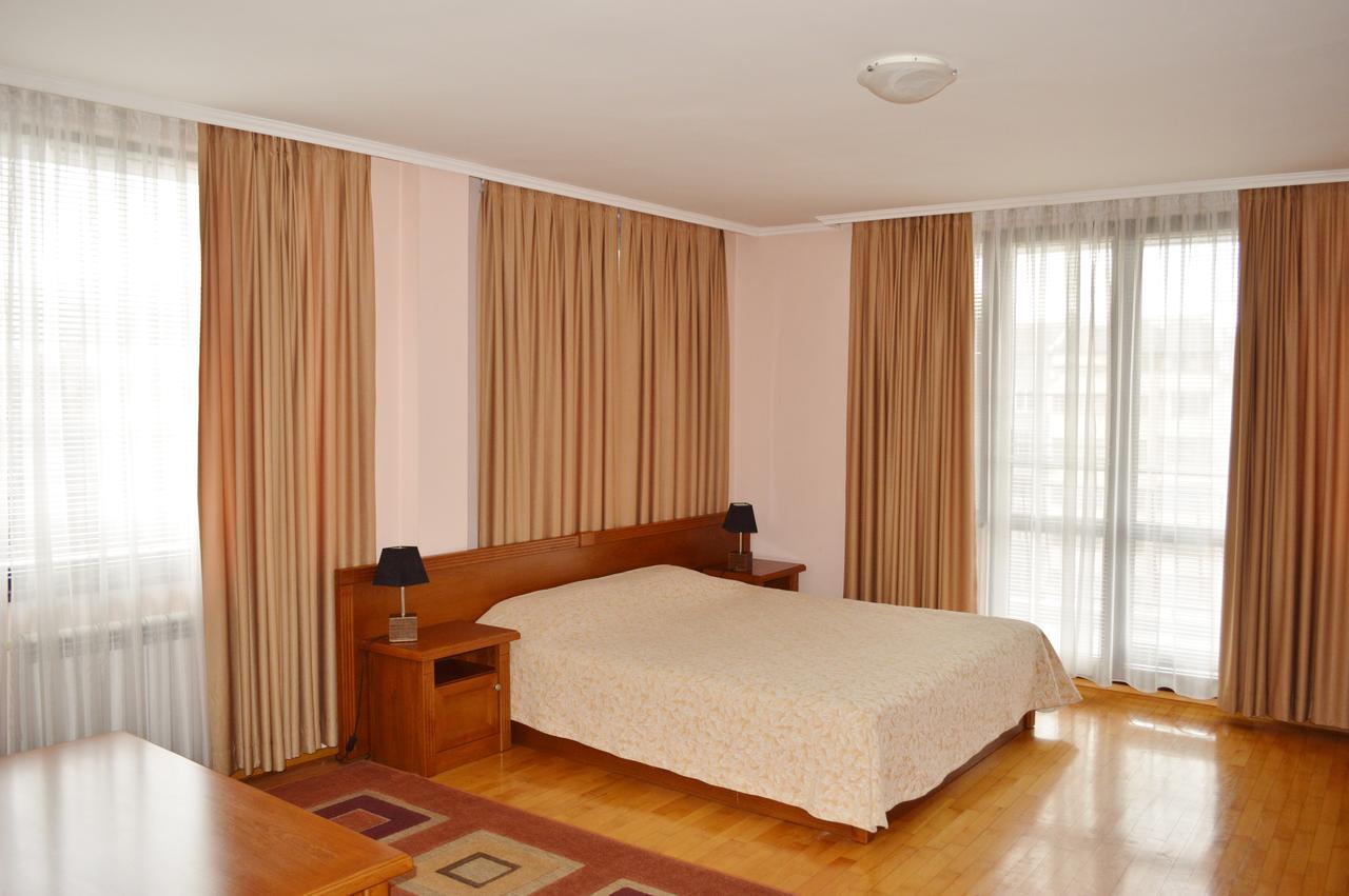 Hotel Drama Burgas Exterior photo